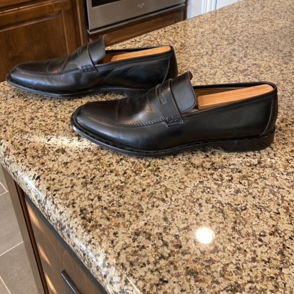 Louis Vuitton Black Leather Men\'s Loafer Slip On Dress Shoe\'s Size 9.5